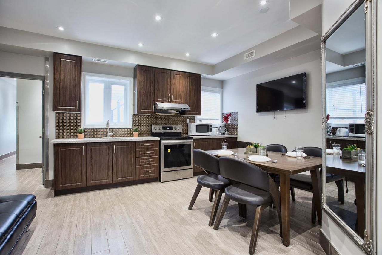 Toronto Rooms And Suites Екстериор снимка
